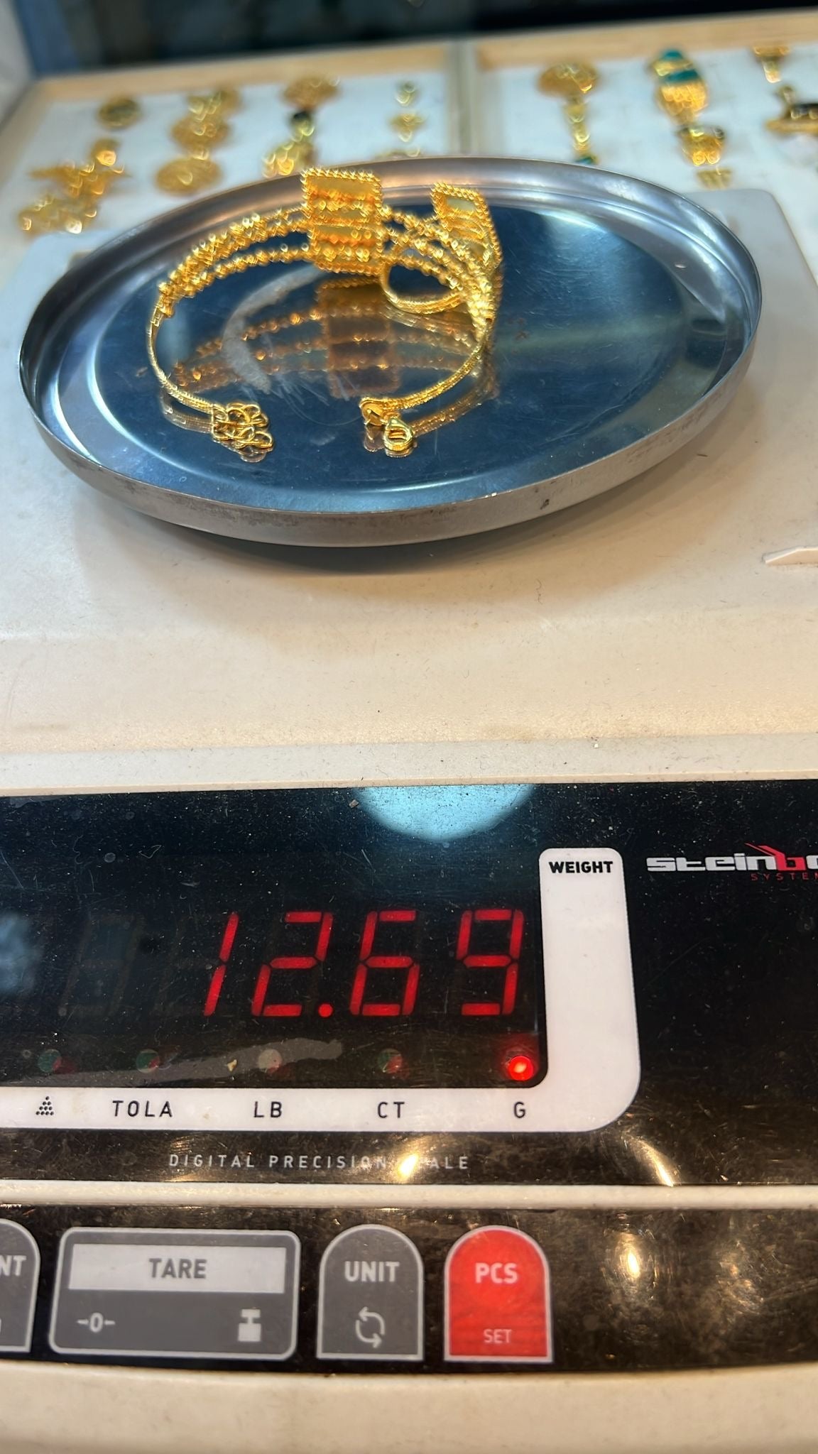 Featured bracelet set