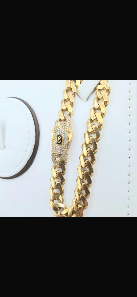 S chan bracelet